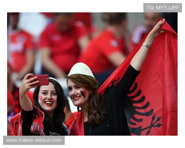 波特兰木材队赛前训练开放日火爆举行吸引逾万球迷热情参与